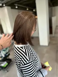 【初回限定】白髪ぼかし艶カラー＋トリートメント付✨