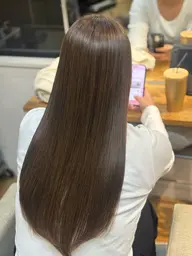 カット+シークレットハイライトカラー