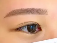 本日限定✨眉毛Waxスタイリング(カット込み)＋間引き500円