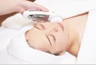 【ヒト幹細胞フェイシャル】施術後即実感の高保湿エステ❣️（たるみ/シワ/シミ／くすみ／赤み/乾燥/敏感肌）