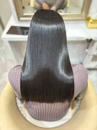 美髪矯正（縮毛矯正）+トリートメント