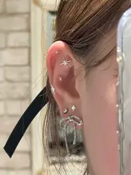 【肩こり・むくみ解消・ダイエット効果etc.】耳つぼジュエリー10粒💎⟡.˚