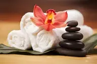 【期間限定】オイルリンパ50分+ヘッド10分+腸もみ10分 +足ツボ20分+漢方足湯5分　計95分