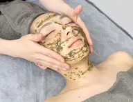 🌿前回の施術から2週間以内の方🌿ハーブピーリングフェイシャル✨