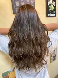 ナチュラルハイライト/白髪ぼかし＋トリートメント