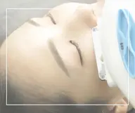 【期間限定フェイシャル】人気No.1★Eライト★毛穴レス・ニキビ・くすみ・小顔に効果的◎一度の施術で効果実感！！