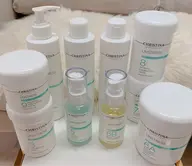 クリスティーナアンストレス→繰り返す肌トラブルや肌ダメージに🫧