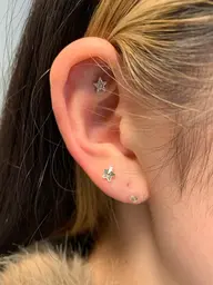 耳つぼジュエリー