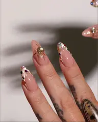 モデル限定 価格」「長出し」アートし放題(オフ別料金1000円~