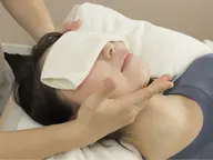 【口コミ必須】小顔矯正　スッキリ感と左右差改善に　45分　2,880円