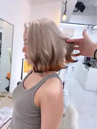 ブリーチ無デザインカラー➕トリートメント