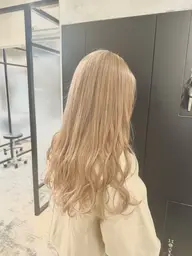 🩵ミニモ限定🩵 ケアブリーチ+ケアカラー+トリートメント    ‪‪🤍鎖骨下の長さの方‪‪🌱‬