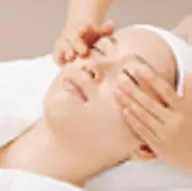 ✨人気ナンバー1✨アドバンスコース➕エイジングケア《フェイシャル&デコルテの老廃物をしっかり流します❗️》