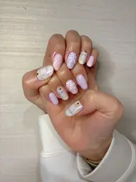 【ハンド　持ち込みデザイン⭐️プレミアムコース　オフなし】　キャラクター、大きなパーツは別途