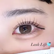 上下まつげパーマ🫶🏻似合わせデザインをご提供いたします💭 🩵⚠️お支払い現金のみ⚠️