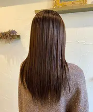 この冬一番可愛い‎🤍暖色カラーで作る艶ヘア+極上トリートメント&癒しスパ《￥20,000→¥13,600》