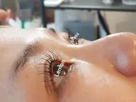 パリジェンヌまたはデザインパーマ