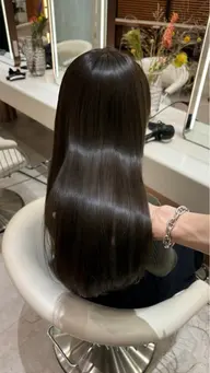 【⚠️梅雨の季節前おすすめ⚠️】縮毛矯正➕カット➕カラー➕最高級トリートメント🌟