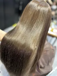 🌟本日限定🌟ブリーチなし透明感カラー+ミルボントリートメント+毛先カット