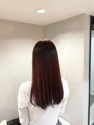 カット＆暖色系ワンカラー🎀＆ダメージ補修艶感トリートメント🧴