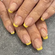 フレンチネイル