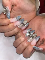 10本長さ出し+持ち込みデザイン🩵🫧