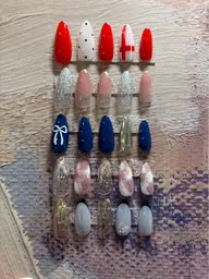 ミニモ限定デザインオフ込🌱お得にデザインネイル3980円ネイリスト検定2級AYAKA💅🏻✨5種類からチョイス♪