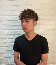 カット＋パーマ＋外国人風ハイライト