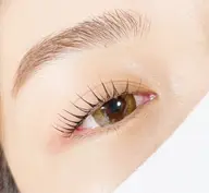 オープン記念✨ベテラン担当❣️パリジェンヌ可◎まつげパーマ6600→4980円🩷束感コーティング付き✨