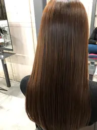 学生様限定 ☆美髪カット+最高級ハイクラスカラー+ちゅるサラ艶に縮毛矯正