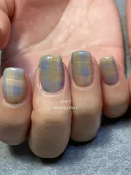 カジュアルだけどチープに見せない!大人のニュアンスネイル5本アート(オフ無し)