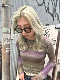 【🪞1日1人限定超お得クーポン🪞】トリプルカラー(ブリーチ2回)➕カラー➕1stepトリートメント