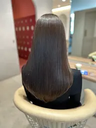 【🫧うる艶髪🫧】縮毛矯正&トリートメントでモテ髪🪞💛