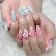 《オフ込み》5500円​〜​❣️ジェル🍀アート+パーツ有