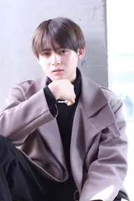 【2回目以降の学生以外のお客様✨】メンズ似合わせカット➕髪質改善ナチュラル縮毛矯正➕生ケラチン➕毛髪補修トリートメント