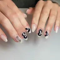 【オフ込み】ワンカラー＋持ち込み6アート