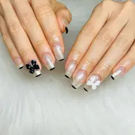 🌹スキニフレンチネイル🌹【フィルイン対応】