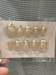 オーダーネイルチップ✨成人式・卒業式・結婚式・前撮り・普段のお出かけにも⭕️