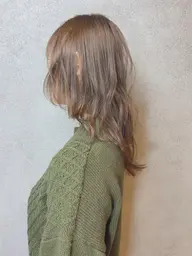 lady's cut + shampoo