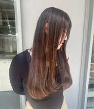 【平日限定】ハイライトカラー（ハイライト部ブリーチ有）🦩ハイライト入れ放題✨