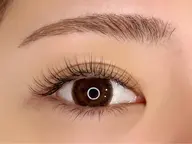 フラットラッシュorブラウンフラットラッシュ上100本(初回カウンセリング＋オフ無料)