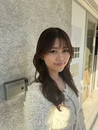 前髪顔まわりレイヤー+毛先カット+毛量調節