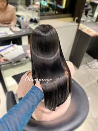 【学割🉐】𝐨𝐧𝐞 𝐜𝐨𝐥𝐨𝐫+プラチナトリートメント+顔周りカット+炭酸スパ🥣🎀