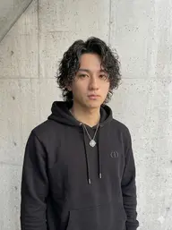 ✨「綺麗な髪で長くパーマを楽しむ」✨🤩メンズカット＋パーマ＋oggi ottoケアトリートメント🤩