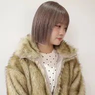 [高校卒業生限定クーポン🪄]ダブルカラー +カット ケアブリーチ付き！憧れのハイトーンへ🩶