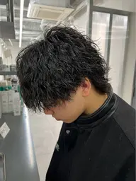 カット + ツイストスパイラルパーマ