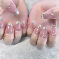 ✨ハンドジェル✨ガラスフレンチ✨オフあり.なしどちらでもこのメニューをお選びください✨ストーン10粒