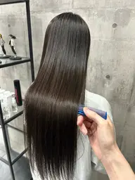 🩵【上品で柔らかい質感】ケア縮毛矯正＋似合わせカット＋TR¥25000→15000