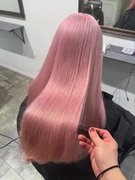 【ブリーチカラー】全体ブリーチ➕オンカラー➕高濃度クイックトリートメント付き🤍