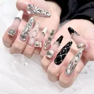 🎀チップ長さ出し＋シンプルデザイン＋パーツ付け放題（オフ込み）¥12800→¥8800